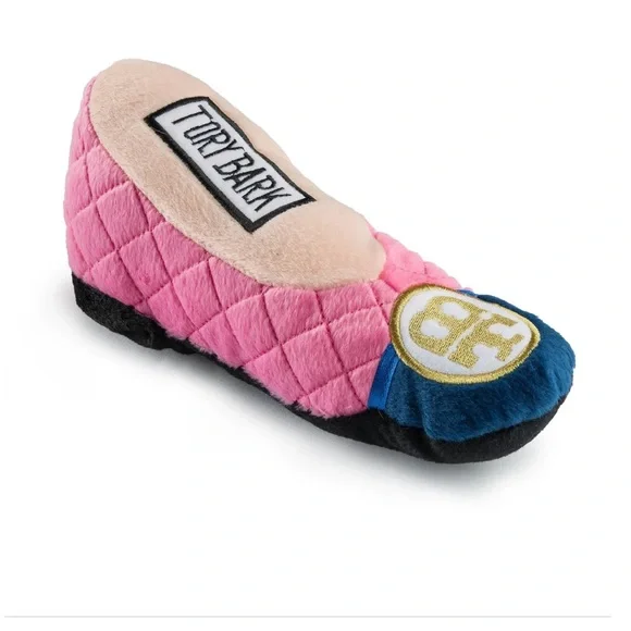 Haute Diggity Dog NWT! “Tory Bark” Dog Shoe Toy 👠🐾 - Picture 1 of 6